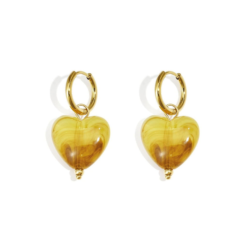 Earrings with heart-shaped beads